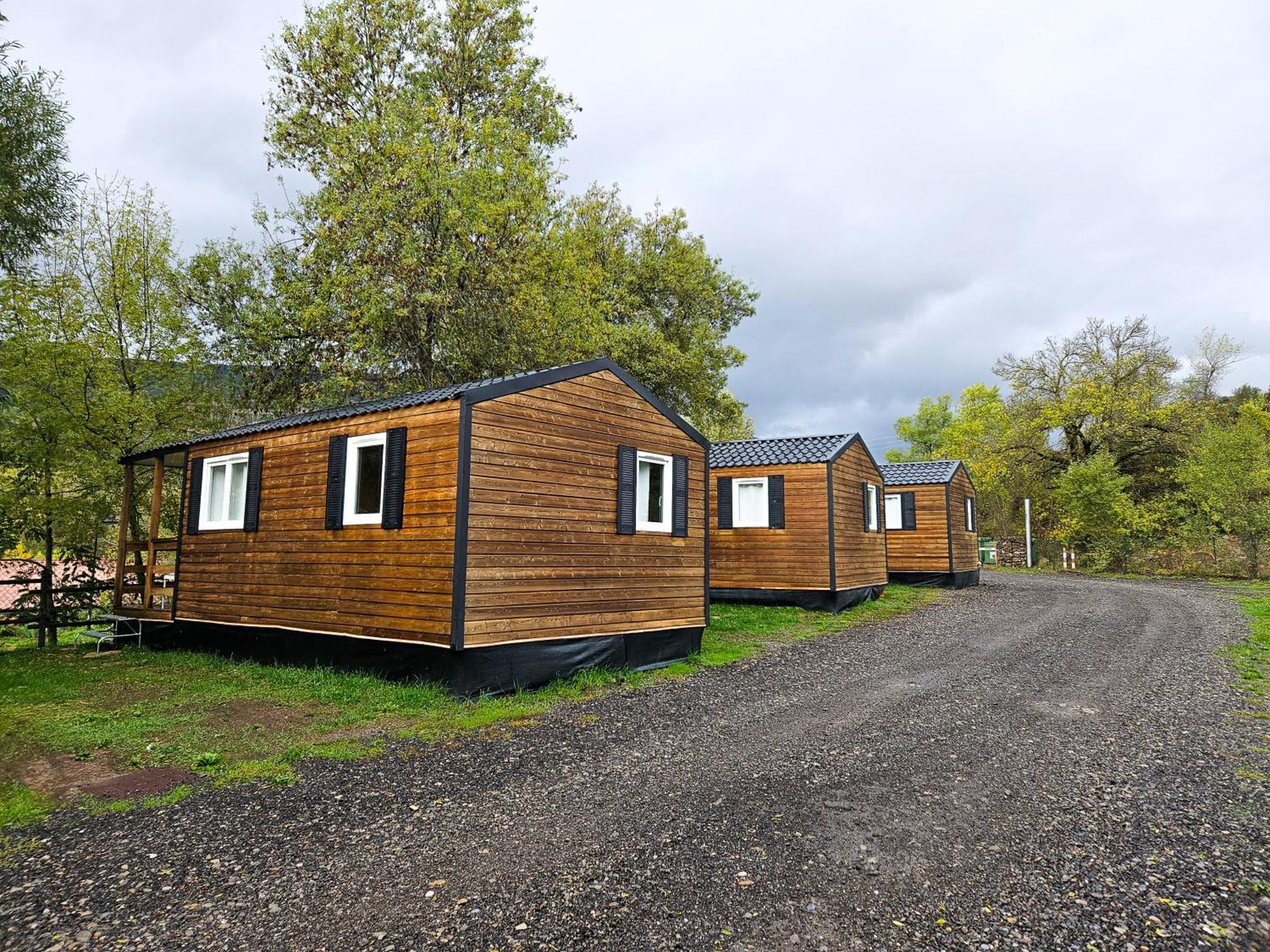 Bungalows Y Cabanas Solopuent Natur Castiello de Jaca Exterior photo